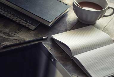 埃弗顿VS莱切城：英超生死战，荣誉与命运对决